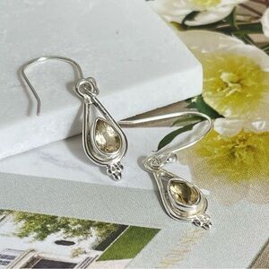 925 Sterling Silver, Golden Topaz Dangle Earrings! “VIBES: Spring&Summer”